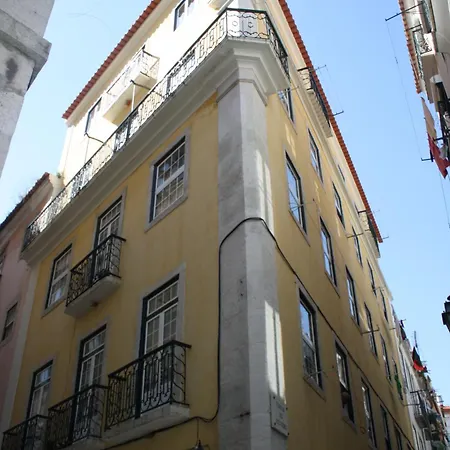 Charming Santos Neighborhood, Walk To Time Out Market Lejlighed *
