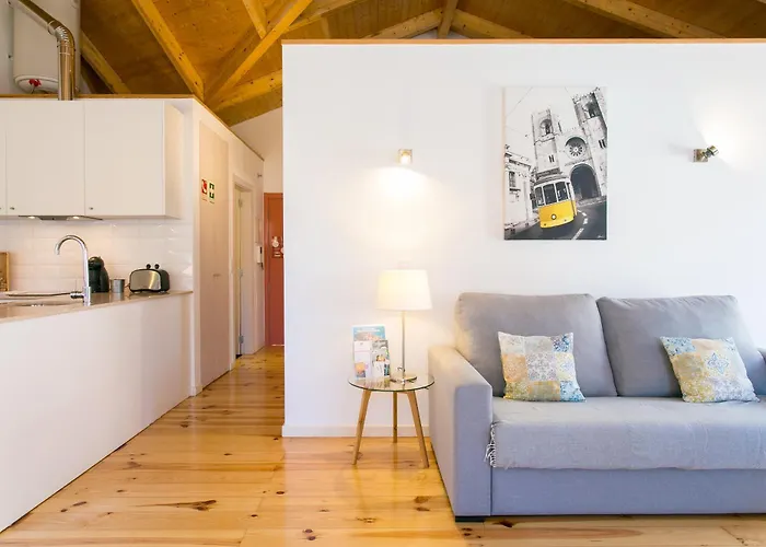 Charming Santos Neighborhood, Walk To Time Out Market Lejlighed *